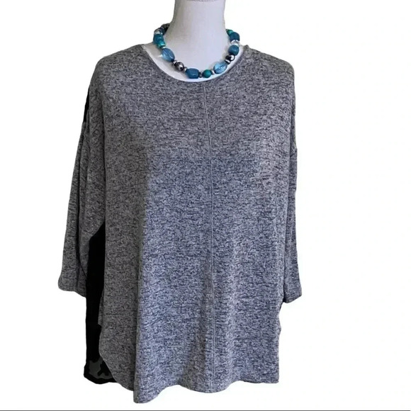 Van Heusen size L EUC Beautiful soft grey shirt with 1/2 sleeves and sheer back - Picture 1 of 10